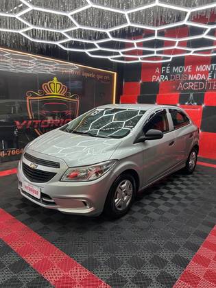 CHEVROLET ONIX 1.0 MPFI JOY 8V FLEX 4P MANUAL CHEVROLET ONIX 1.0 MPFI JOY 8V FLEX 4P MANUAL